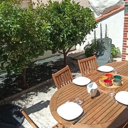 Maison Climatisee Avec Cour, A 5 Min A Pied سانت ماري لا مير