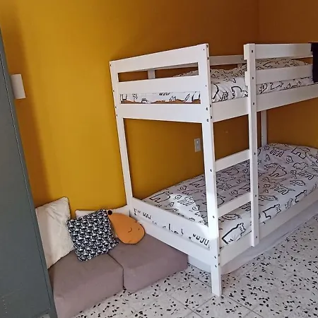 بيت للعطل Maison Climatisee Avec Cour, A 5 Min A Pied سانت ماري لا مير