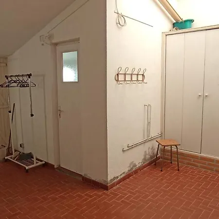 Maison Climatisee Avec Cour, A 5 Min A Pied بيت للعطل *