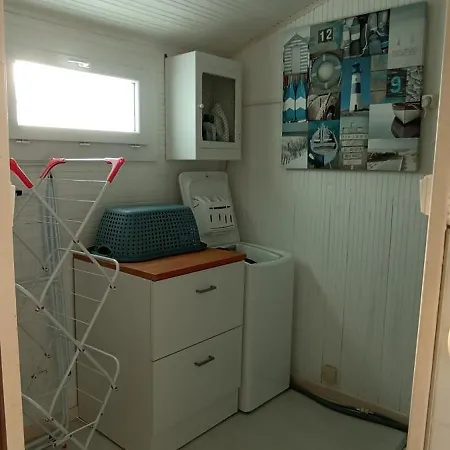 Maison Climatisee Avec Cour, A 5 Min A Pied Sainte-Marie